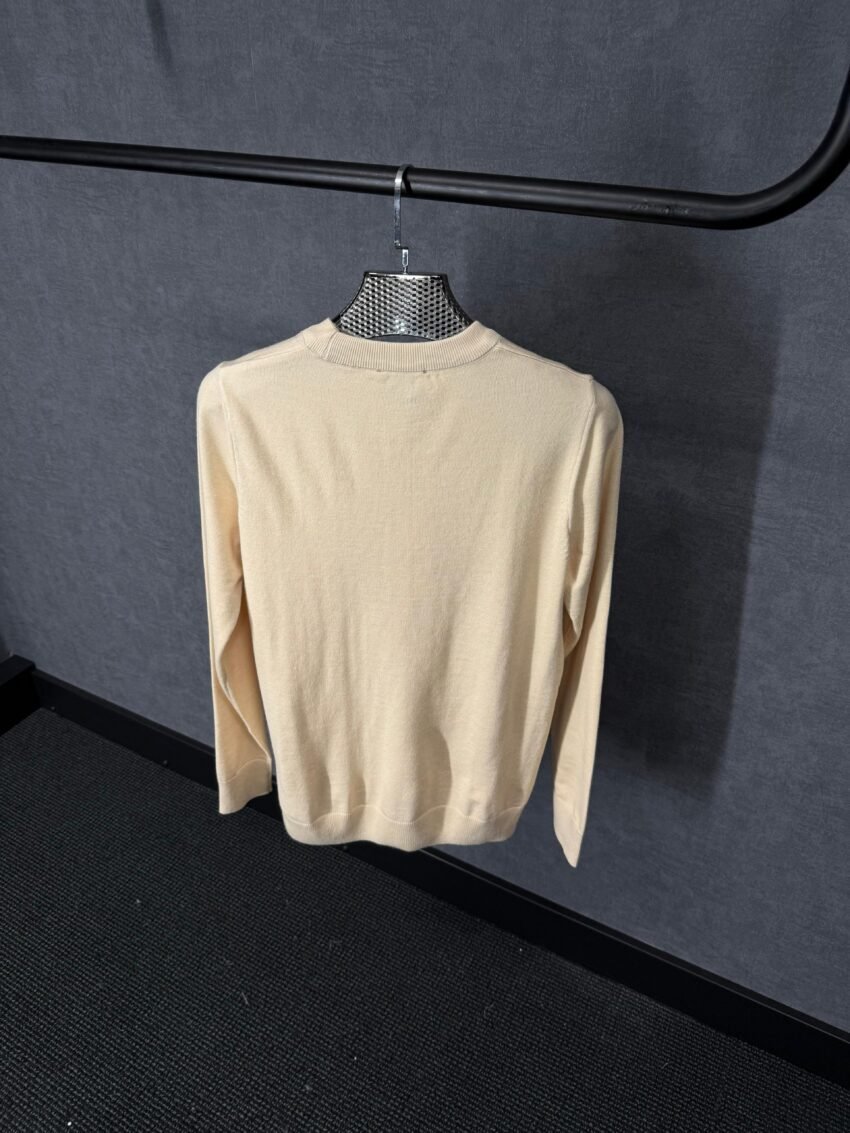 Ami Sweater Beige Zachte Stof - Afbeelding 2