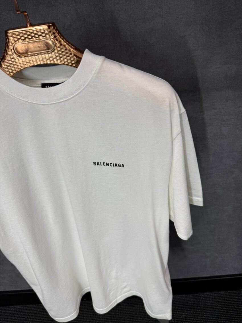 Balenciaga White T-Shirt Black Text - Afbeelding 2