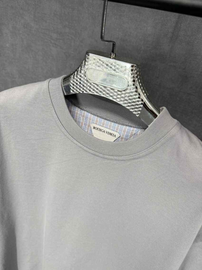 Bottega Veneta Grey T-Shirt - Afbeelding 2