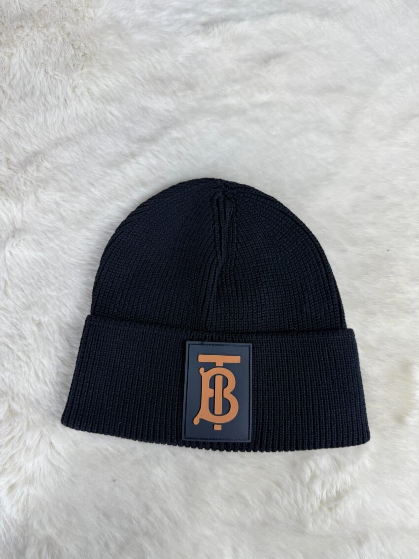 Burberry (B) Muts Blauw