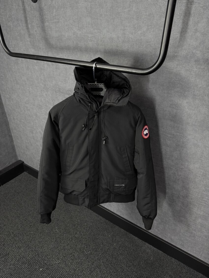 Canada Goose Chillwack Bomberback Black High Quality