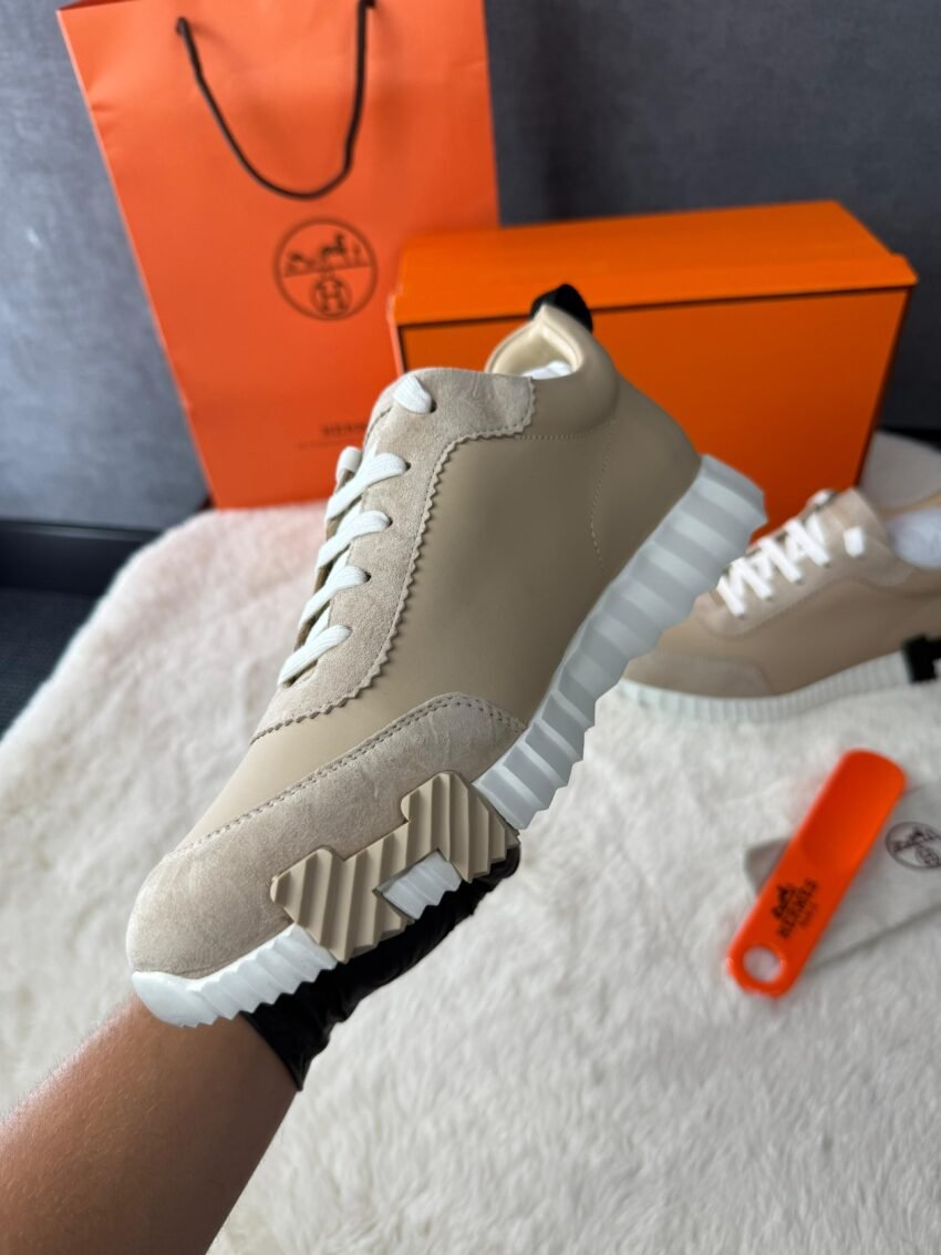 Hermes Bouncing Sneakers Beige, Black Logo - Afbeelding 5