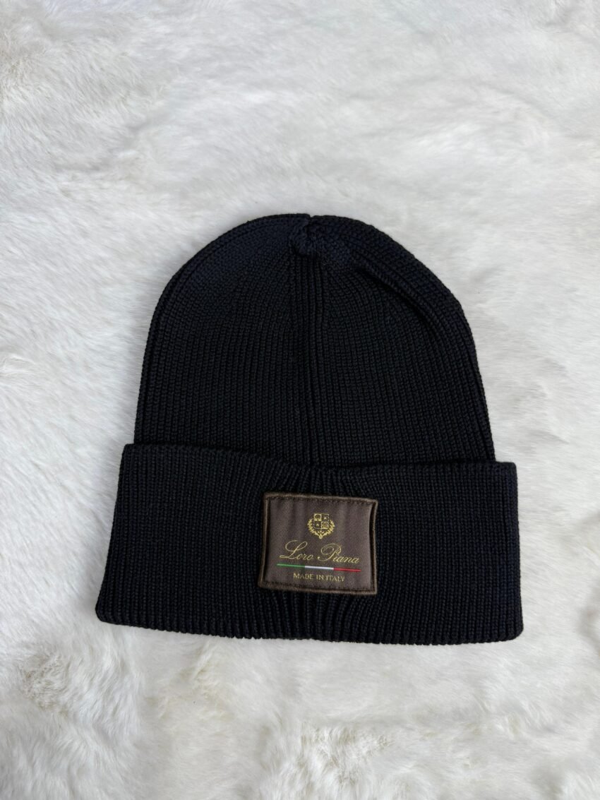 Loro Piana Muts Zwart