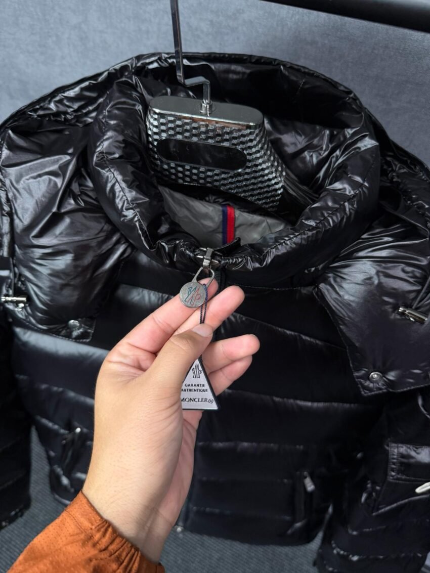 Moncler Maya Zwart Glimmend + NFC, High Quality - Afbeelding 4