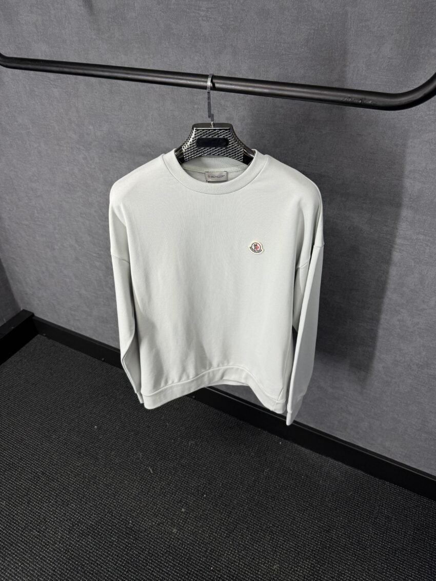 Moncler Basic Logo Sweater Light Grey