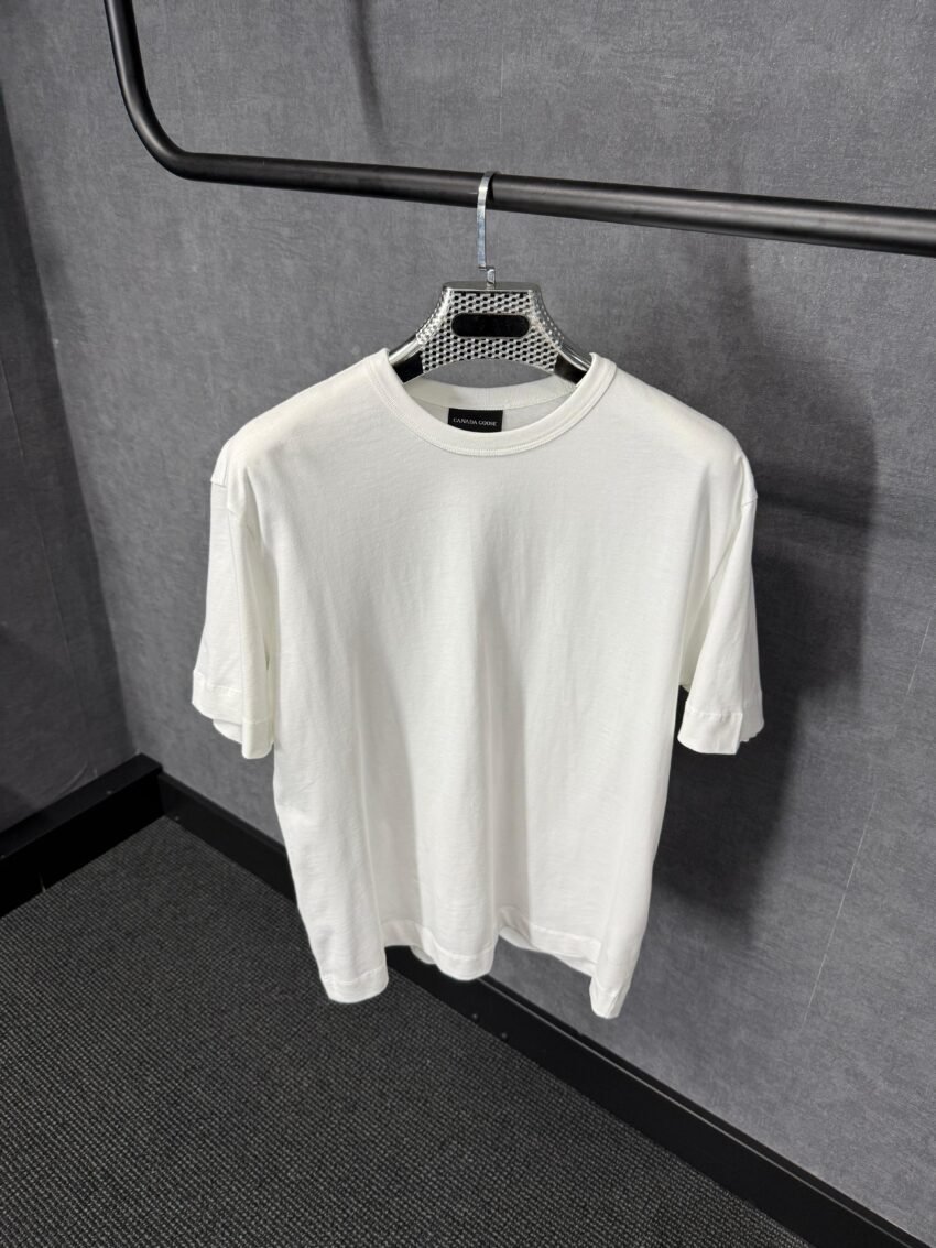 Canada Goose White T-Shirt Achterkant Logo