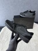 Travis Scott Black Phantom