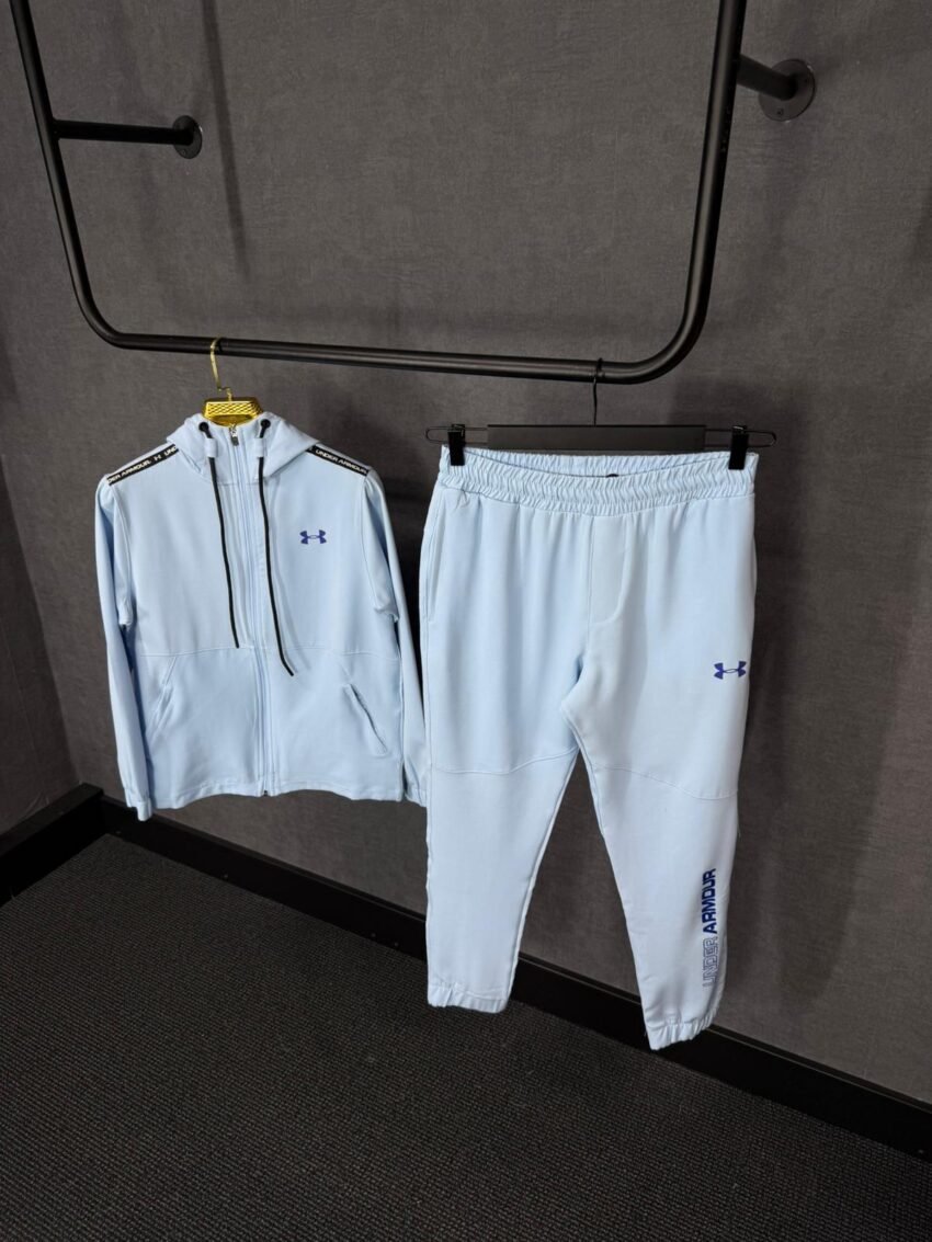 Under Armour Licht Blauw Trainingspak